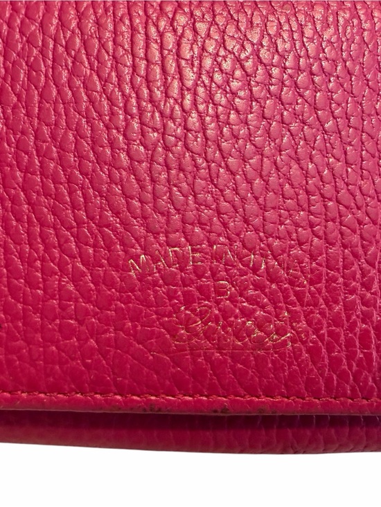 Gucci Handbags - Authentic Gucci Swing Flap Wallet in fuchsia/shocking pink
